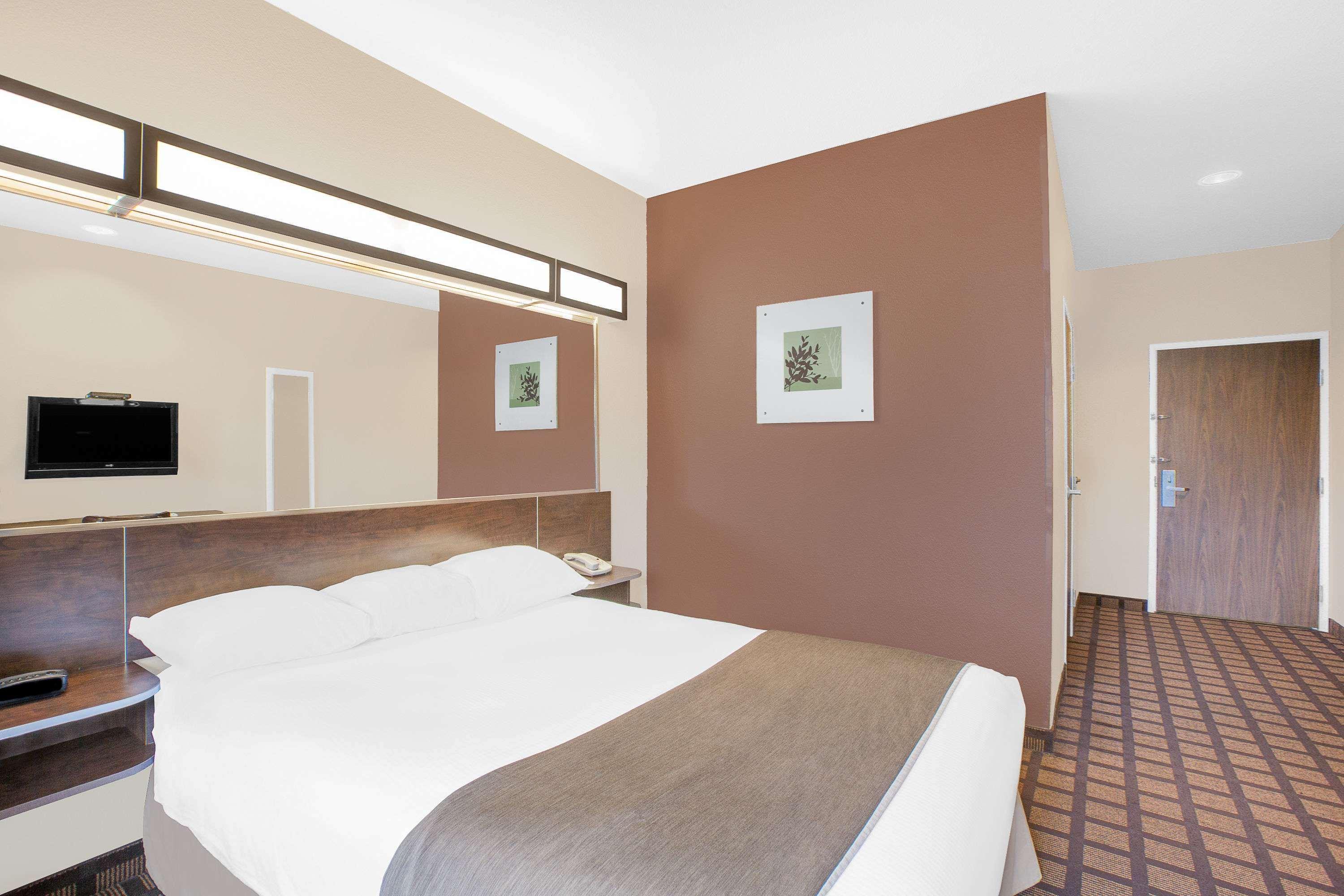 Microtel Inn & Suites By Wyndham קונווי מראה חיצוני תמונה